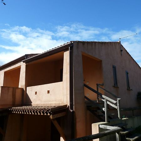 Le Residenze Di San Teodoro Apartamento San Teodoro  Exterior foto